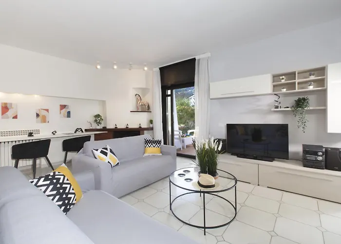 Estate4home - Maison Wally شقة سورينتو